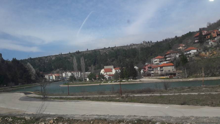 Crveni alarm za Jadran: 'Bura 140 km/h, vrijeme je opasno...'