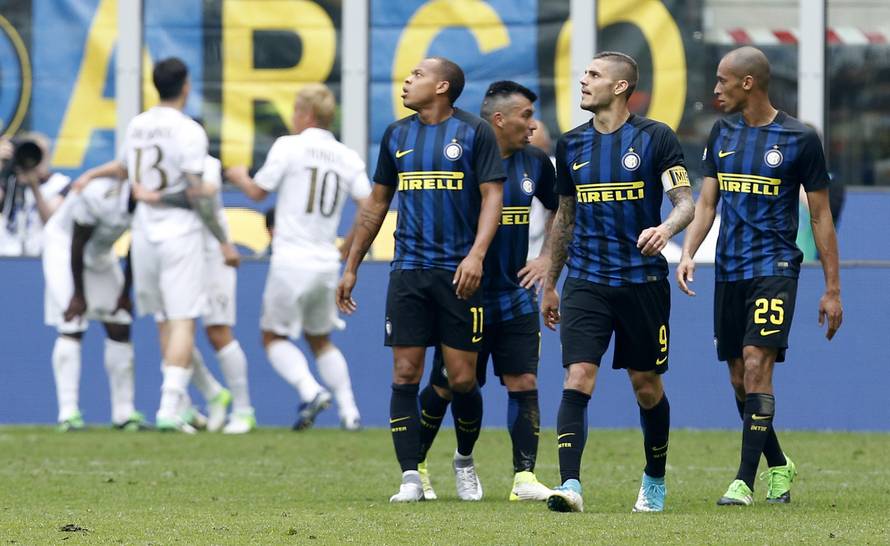 Football Soccer - Inter Milan v AC Milan - Italian Serie A