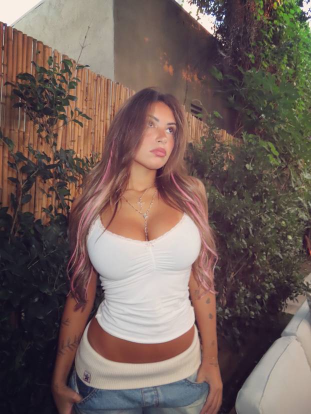 FOTO Fatalna Brazilka zapalila je internet u rekordnom roku: 'Ovakvo tijelo dugujem plesu'