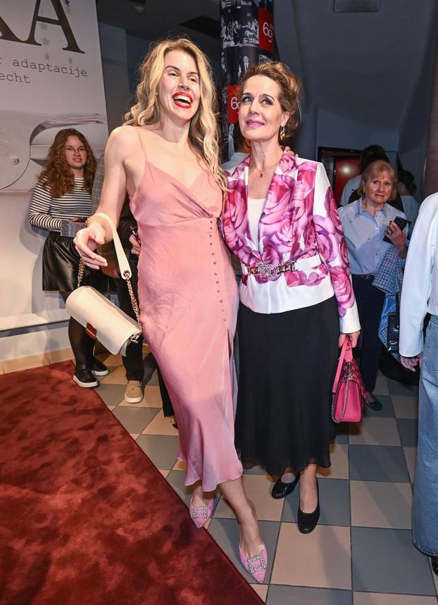 Zagreb: Brojni poznati na premijeri predstave "Pljuska" u Kerempuhu