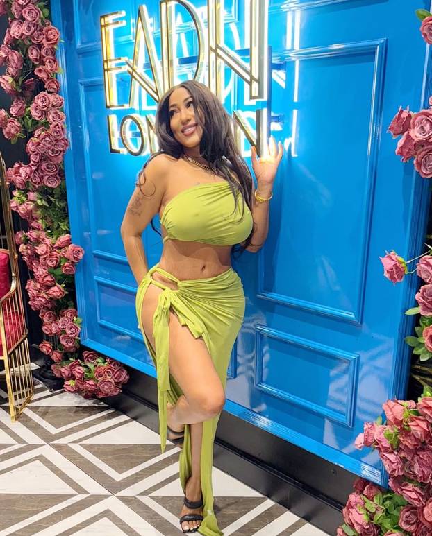 FOTO Opsjednuta estetskim operacijama: 'Želim imati stražnjicu poput Nicki Minay!'