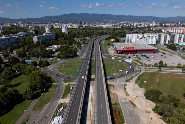 Napredak radova na Sarajevskoj cesti u Novom Zagrebu snimljen iz zraka