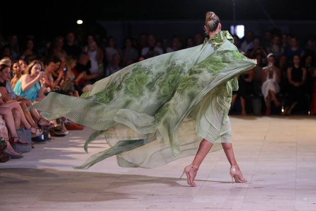 Pula: Modna revija Anje Stehlik