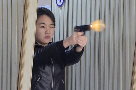 AE, KIM JU AE: Ima 13 godina, a pred njom generali padaju na koljena. Ona je miljenica Vo&dstrok;e