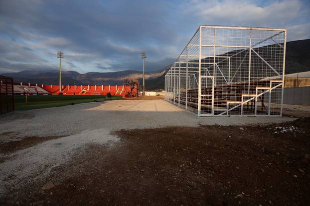 Mostar: Nogometni savez BiH gostujuću tribinu stadiona "Rođeni" proglasio neprikladnom
