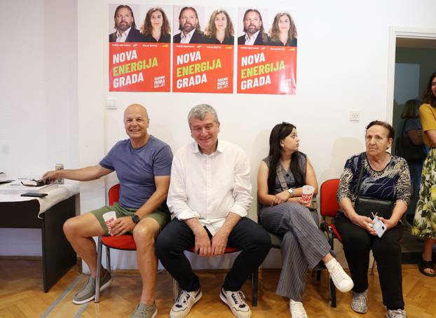 Šibenik: Atmosfera oèekivanja rezultata u stožeru SDP-u