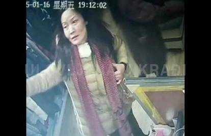 Kineskinju snimile nadzorne kamere u krađi mobitela