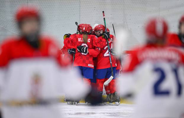 Zagreb:  Susret Hrvatske i Srbije na Svjetskom prvenstvu u hokeju za žene divizije III