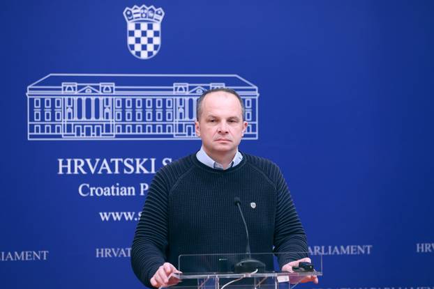 Zagreb: Siniša Hajdaš Dončić o aktualnim temama