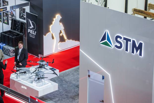 Zagreb: Obilazak Međunarodne izložbe naoružanja i vojne opreme ASDA u Areni zagreb