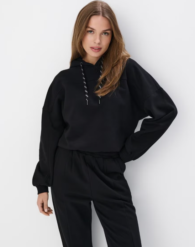 Istražili smo za vas! Pregledajte najbolje međusezonske popuste u popularnim trgovinama