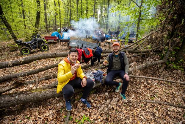 Atmosfera na WRC Shakedown Okic