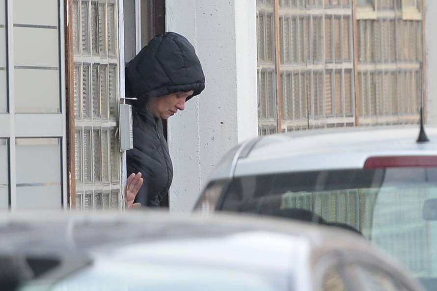 U selu Palovec opsadno stanje, na terenu i interventna policija