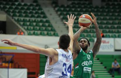 Cedevita Olimpija deklasirala Budućnost, Partizan u finalu