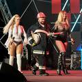 Petko kao vatrogasac 'hladio' pozornicu nakon vrućeg nastupa Lidije Bačić i Slovenke Buryane