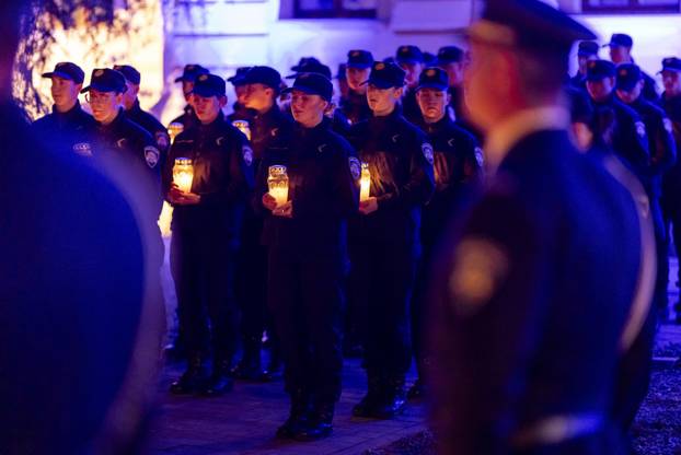 Vukovar: In memoriam za 97 policajaca poginulih i nestalih u Domovinskom ratu u obrani Vukovara