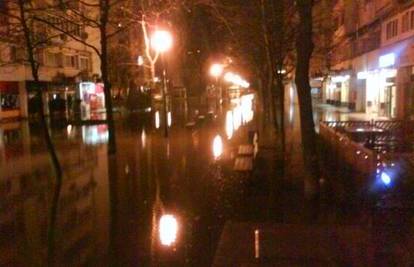 Poplava u Zagrebu: Pucale vodovodne cijevi po gradu