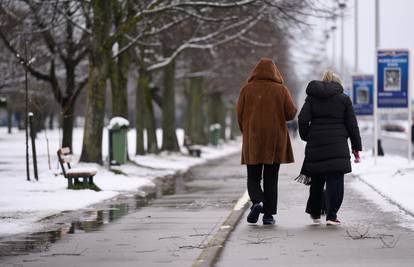 Za vikend će pasti i do čak 50 centimetara snijega: Na snazi je meteoalarm za cijelu Hrvatsku!