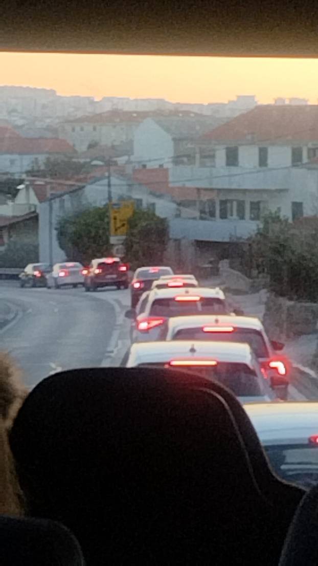 FOTO Prometni kolaps u Splitu zbog Jadranskog derbija: 'Ljudi žugaju da neće stići na stadion'