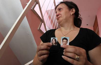 Majka krivi policiju: Pustili su da mi pobije sina i kćer