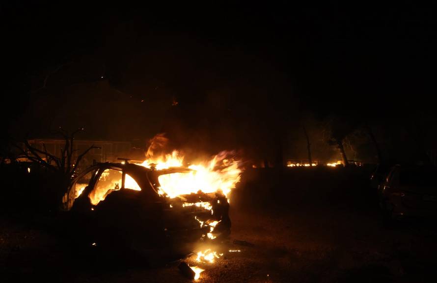 Omiš: Katastrofalna noć na požarištu kod Omiša.