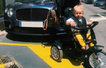 Bentley ima novi model 'vozila' - dječja kolica za 3500 kuna