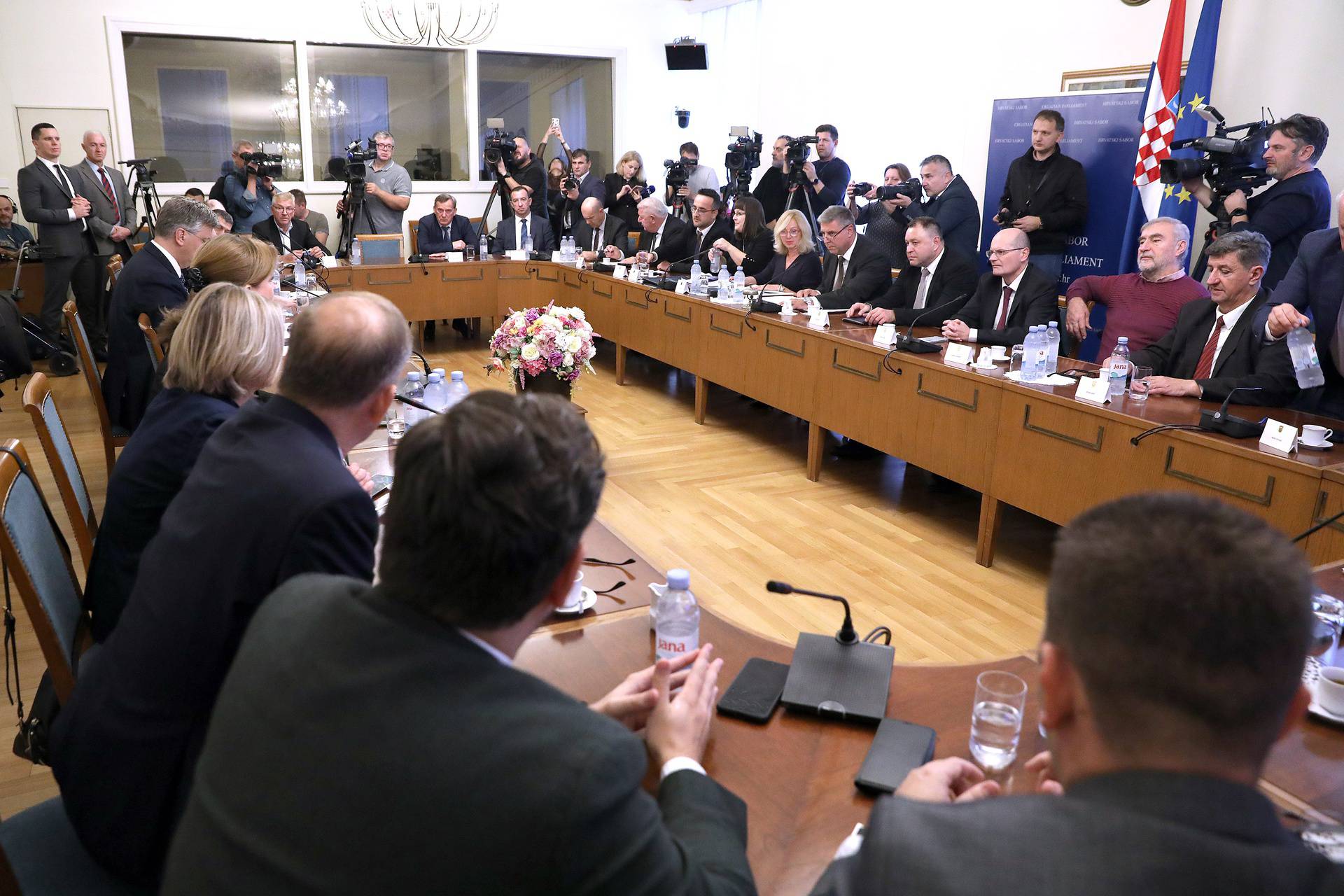 Zagreb: Odbor za obranu raspravlja o Ivanu Anusicu