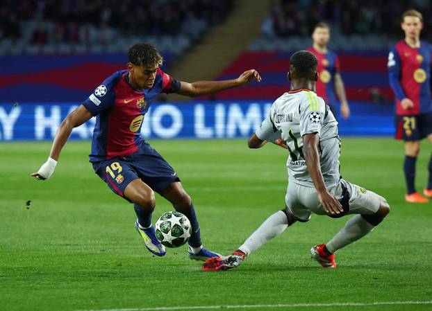 Champions League - Round of 16 - Second Leg - FC Barcelona v Benfica