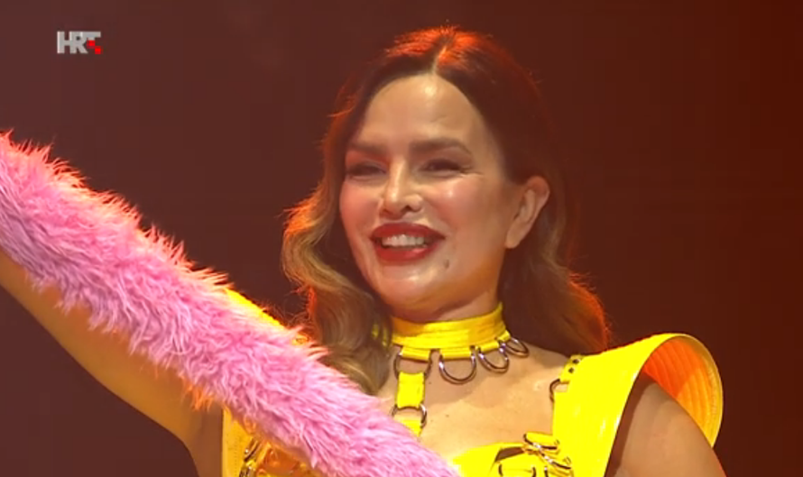 Kako se Severina pripremala za nastup s Letom 3? Objavila je snimku s probe i iza pozornice