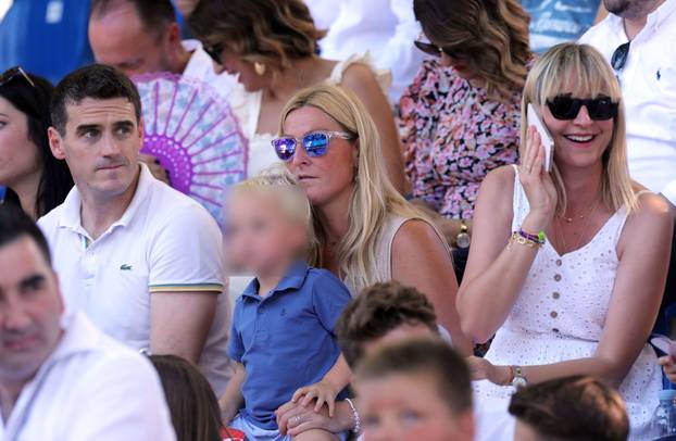 FOTO Janica prvi put u javnosti s novim partnerom. Evo tko je on