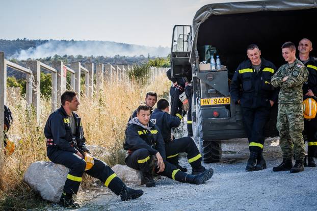 Veliki šumski požar u okolici Planog