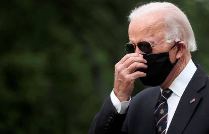 SAD: Biden prvi puta nakon dva mjeseca izašao u javnost...