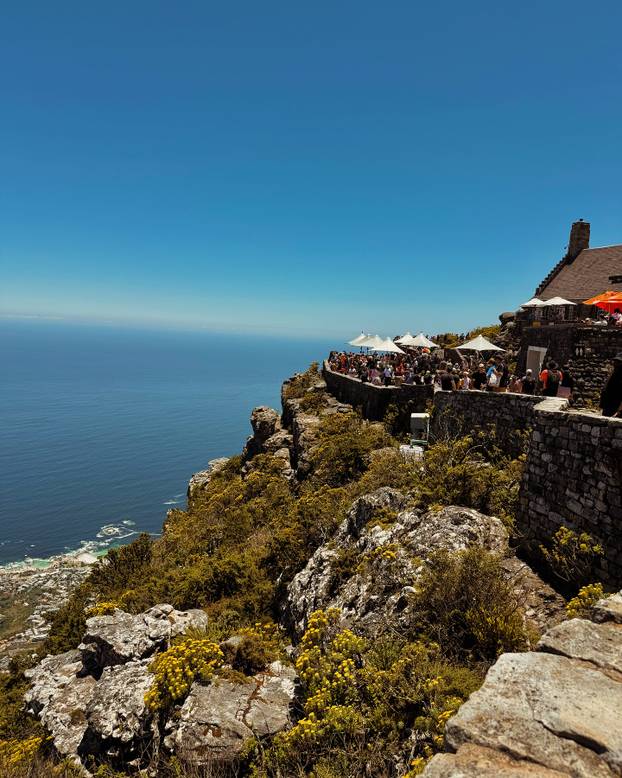 FOTO Ne treba muškarca: 'Na medeni mjesec sam otišla sama i zamrznula sam jajne stanice'