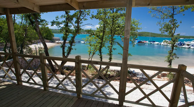 30 najboljih kampova na našim otocima - užitak pod zvijezdama