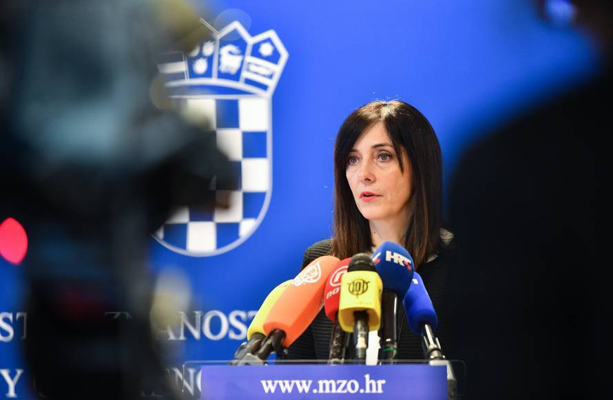 Zagreb: Ministrica Divjak na izvanrednoj konferenciji o laÅ¾nim diplomama