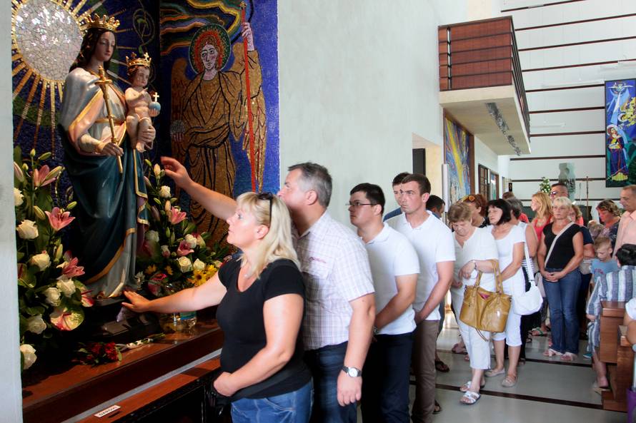 Veliki potencijal: Svetišta su popunjena, a blagajne prazne