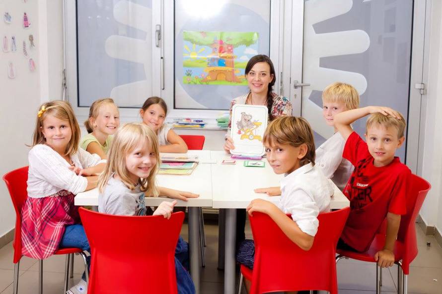 Koji je najbolji način da vaše dijete nauči strani jezik?