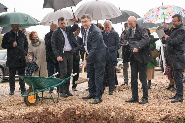 Andrej Plenković na svečanom otvorenju radova na Osnovnoj školi Cavtat