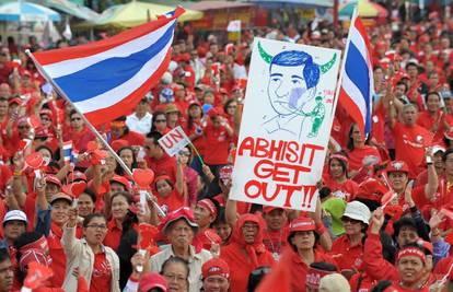 Tajland: Prosvjednici dva dana pred parlamentom