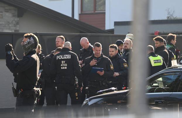 Fire in Munich - large-scale deployment of police and fire department