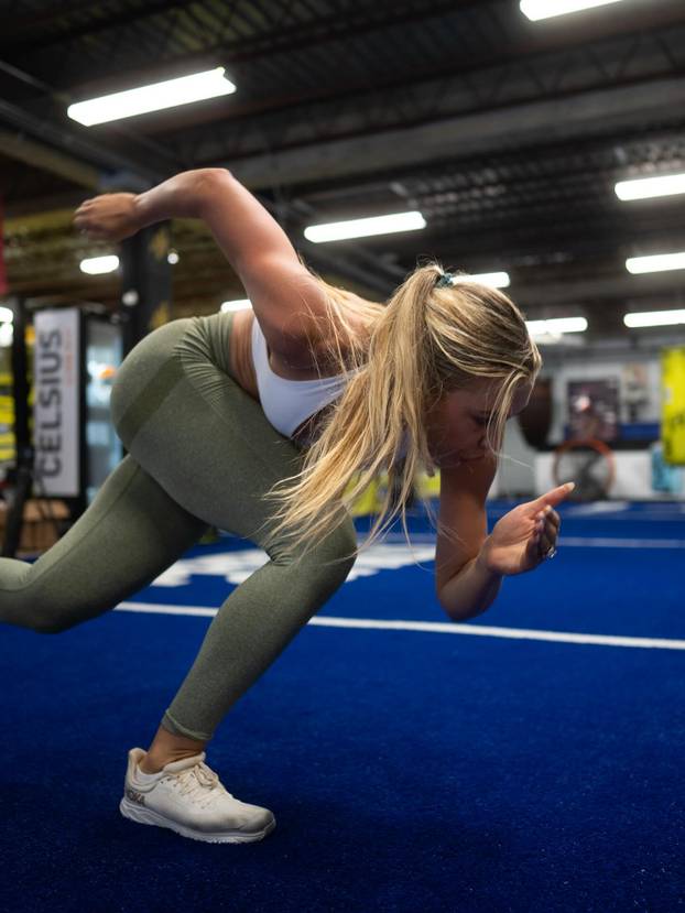 FOTO Najljepša sportašica voli odmarati bez briga, ali i gaćica