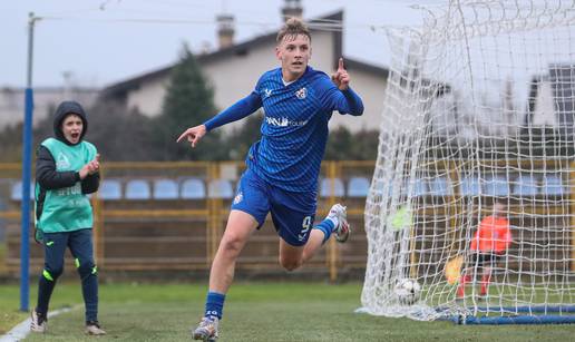 Bivša nada Dinama odabrala Sloveniju umjesto Hrvatske. Susjedi pišu: 'Ukrali smo ga'