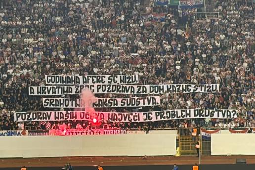 Mladi Francuzi prosvjeduju zbog obrazovanja. Mladi na Poljudu pak prosvjeduju u obranu ZDS-a