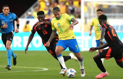 Brazil - Kolumbija 1-1: 'Selecao' se provukao u četvrtfinale Cope