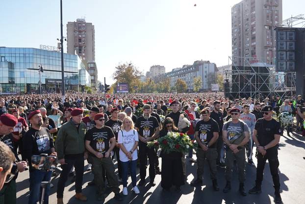 Novi Sad utihnuo na 16 minuta za sve poginule u nesreći u padu nadstrešnice