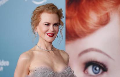 Nicole Kidman zadivila snažnim mišićima na naslovnici časopisa