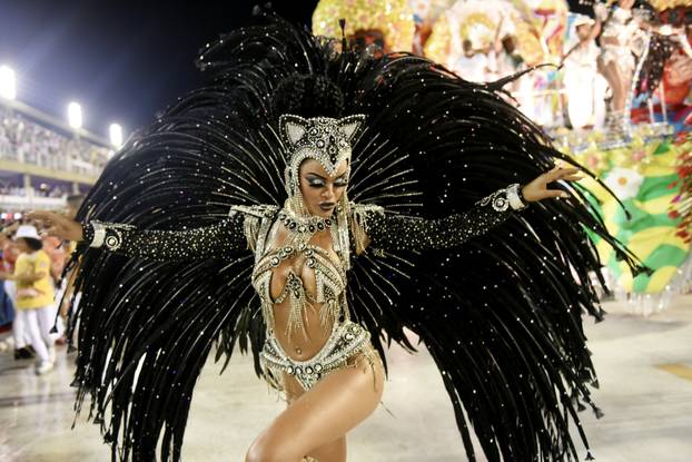 FOTO Vruća izdanja Cro Brazilke Anny koja je zablistala u Riju!