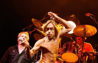 Iggy Pop otkazao turneju jer je slomio kosti u peti na koncertu