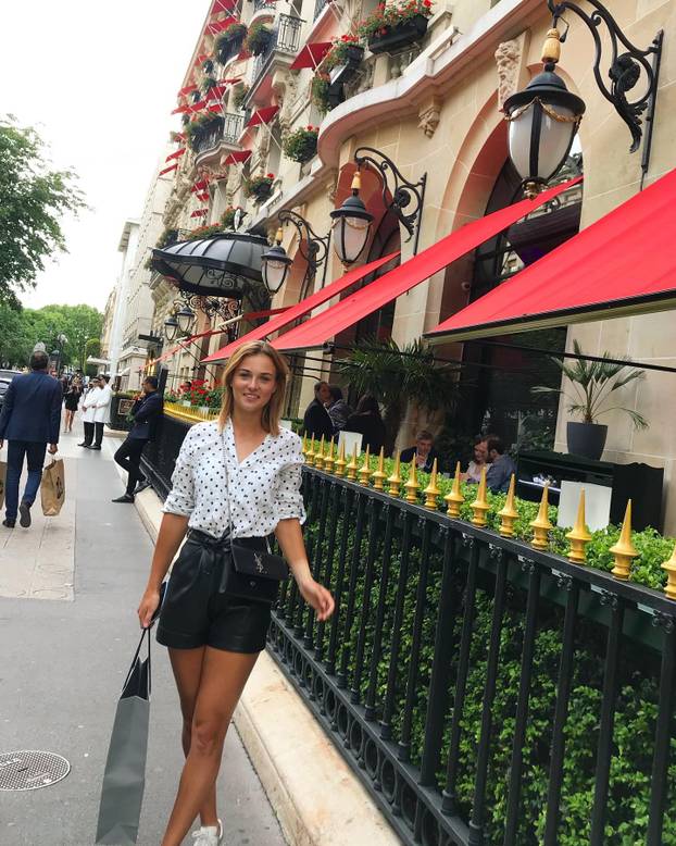 FOTO Teniska zvijezda uhodi poznatu Ruskinju! 'Stalno se javlja i zove me na spoj...'