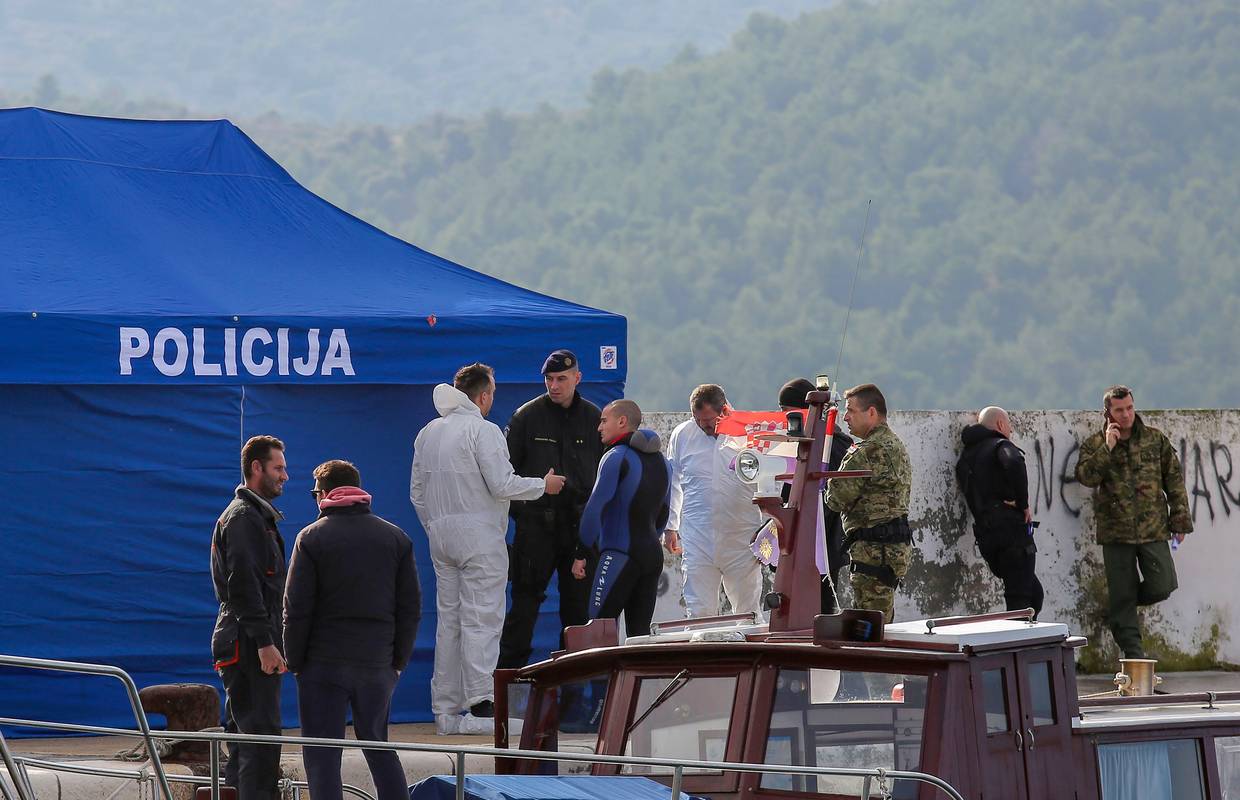'Sve materijalne dokaze o padu helikoptera su pronašli u moru'